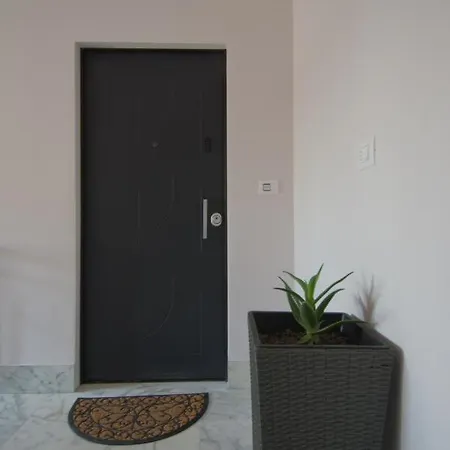 The Piedmont Gate, Walk To Metro, 2 Bedroom Apartment, Terrace, Baby Equipment, Ac, Near Shopping Center Lejlighed Collegno