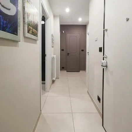 The Piedmont Gate, Walk To Metro, 2 Bedroom Apartment, Terrace, Baby Equipment, Ac, Near Shopping Center Lejlighed