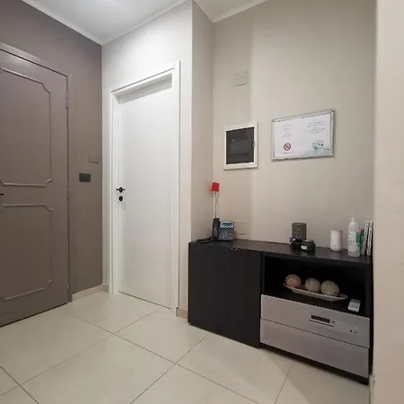 Appartement The Piedmont Gate - Torino, Kitchen, Next To Metro Station, 2 Bedrooms, Terrace *