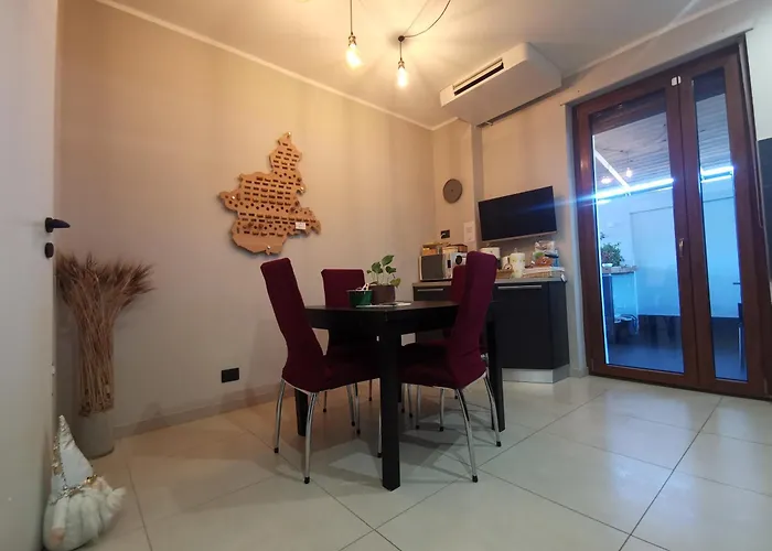 The Piedmont Gate, Walk To Metro, 2 Bedroom Apartment, Terrace, Baby Equipment, Ac, Near Shopping Center * Collegno