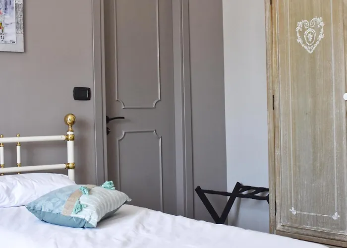 The Piedmont Gate, Walk To Metro, 2 Bedroom Apartment, Terrace, Baby Equipment, Ac, Near Shopping Center * Collegno